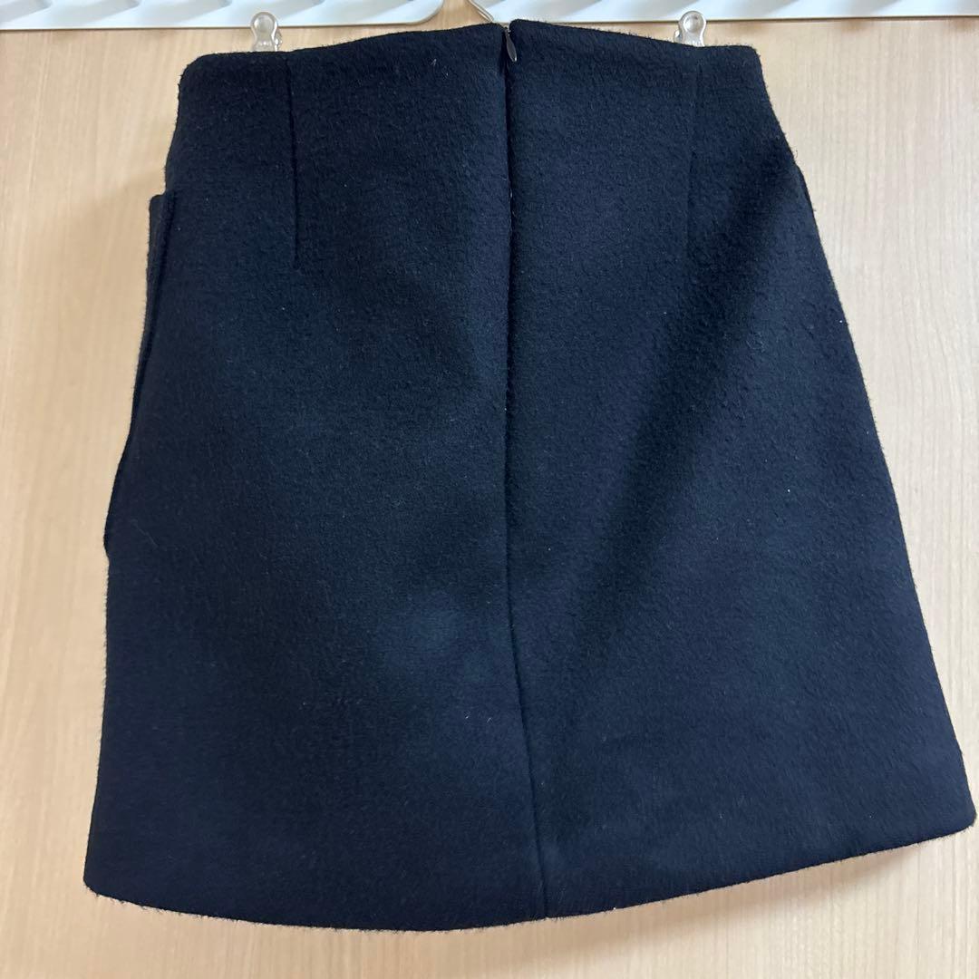 yori ポケットウールミニスカート　38サイズ　ブラック