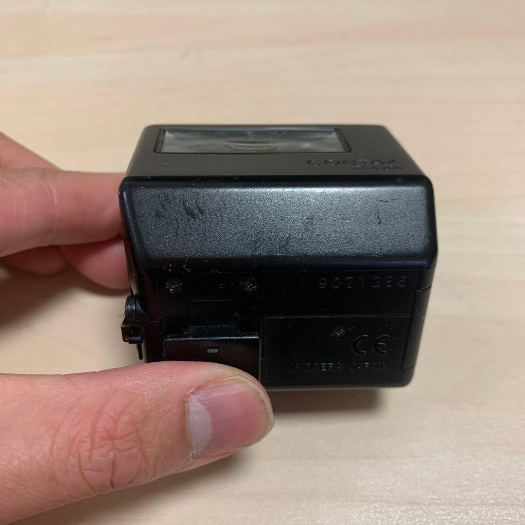 【通電確認済】コンタックス　CONTAX TLA 200 ストロボ