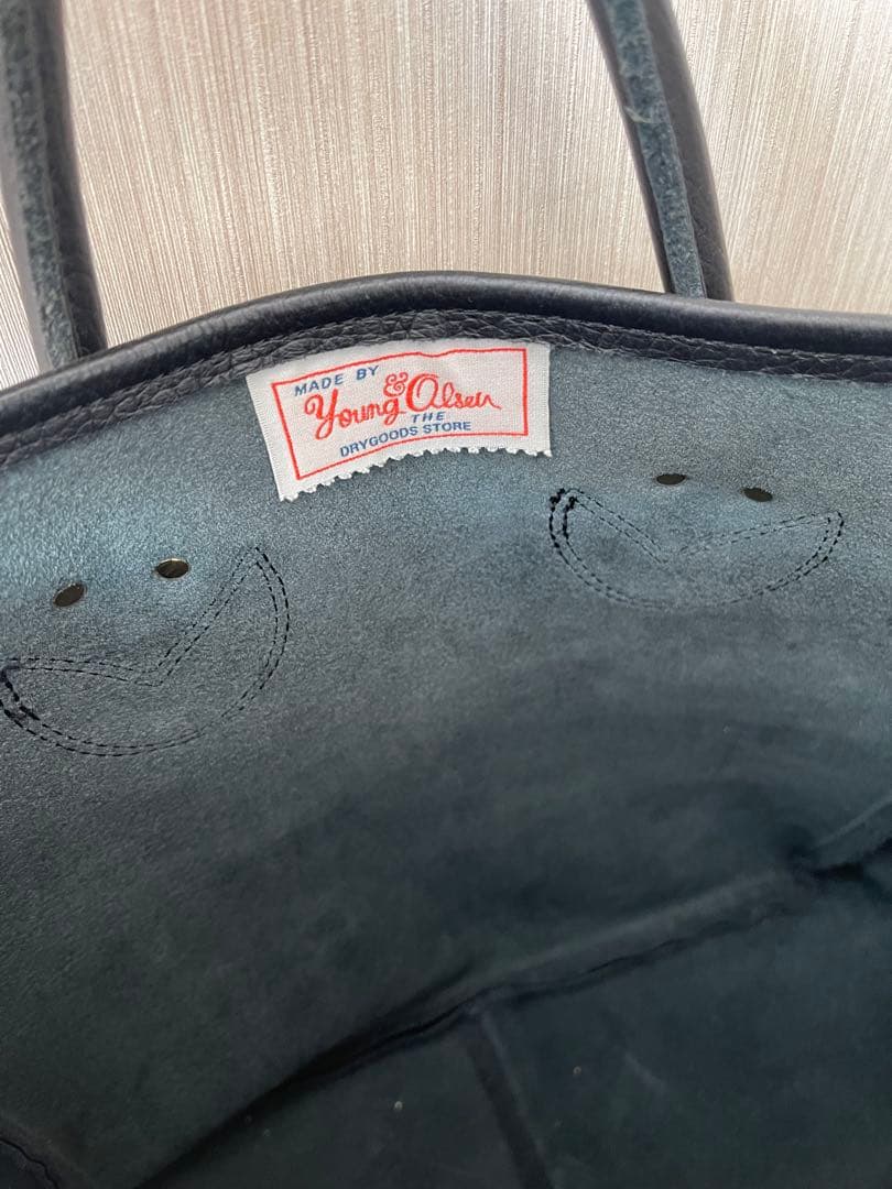YOUNG&OLSEN レザートートバッグ