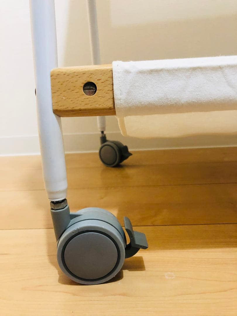 【値下げ中】リリワゴン 大和屋 ベビーベット ゆりかご 新生児 ホワイト