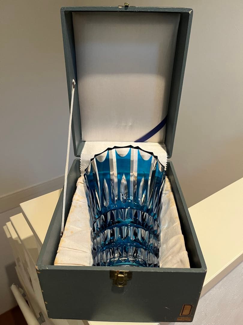 値下げ中Saint Louis フランス製　クリスタルガラス 花瓶 アンティーク