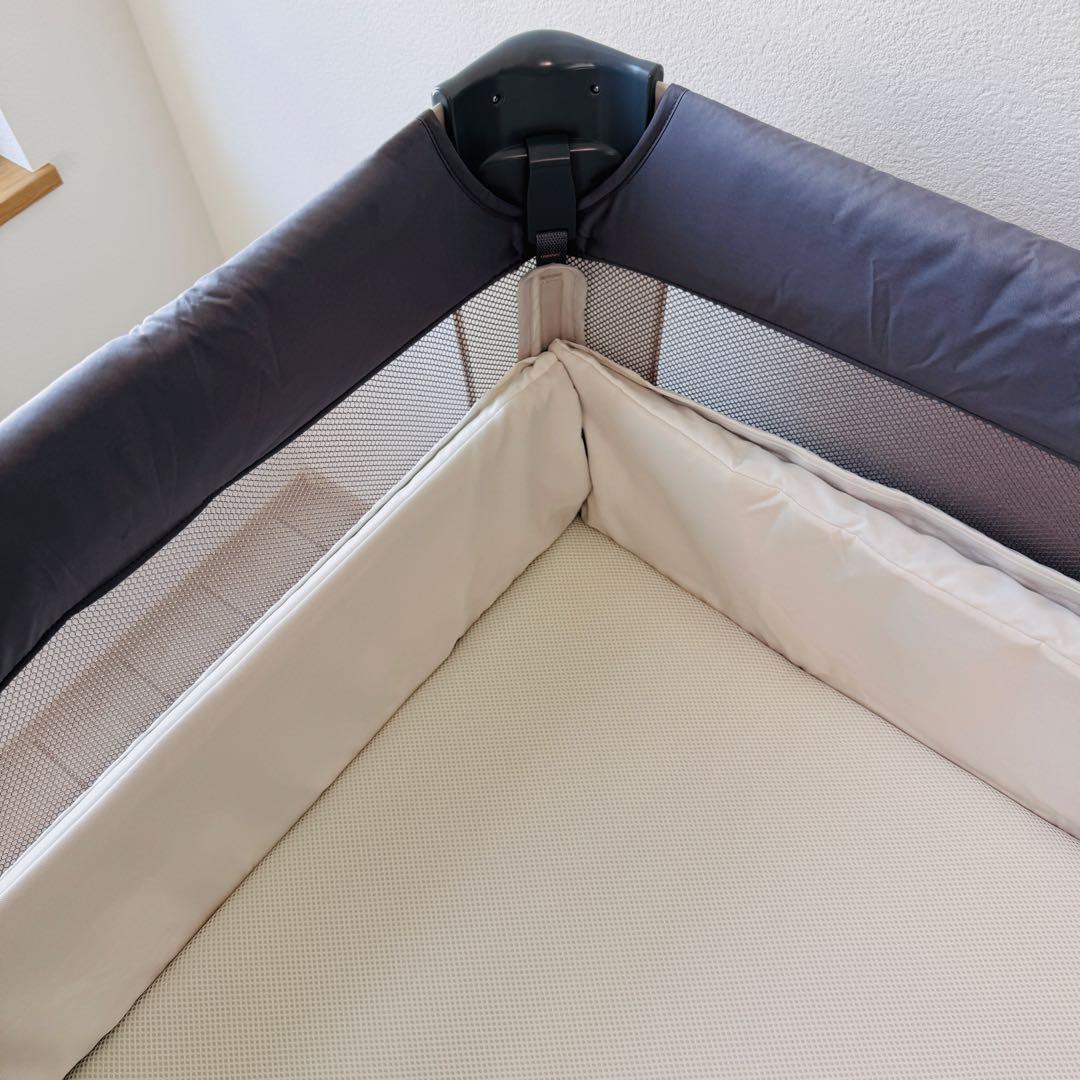 美品！アップリカ ココネルエアー ベビーベッド