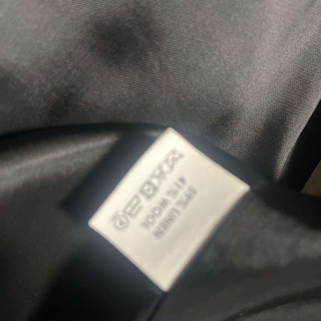 DRIES VAN NOTEN 刺繍入りネイビーとアイボリーのスタジャン