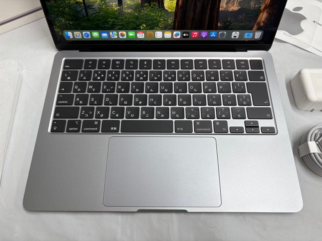 【新品未使用】Apple MacBookAir M2 8GB SSD256GB
