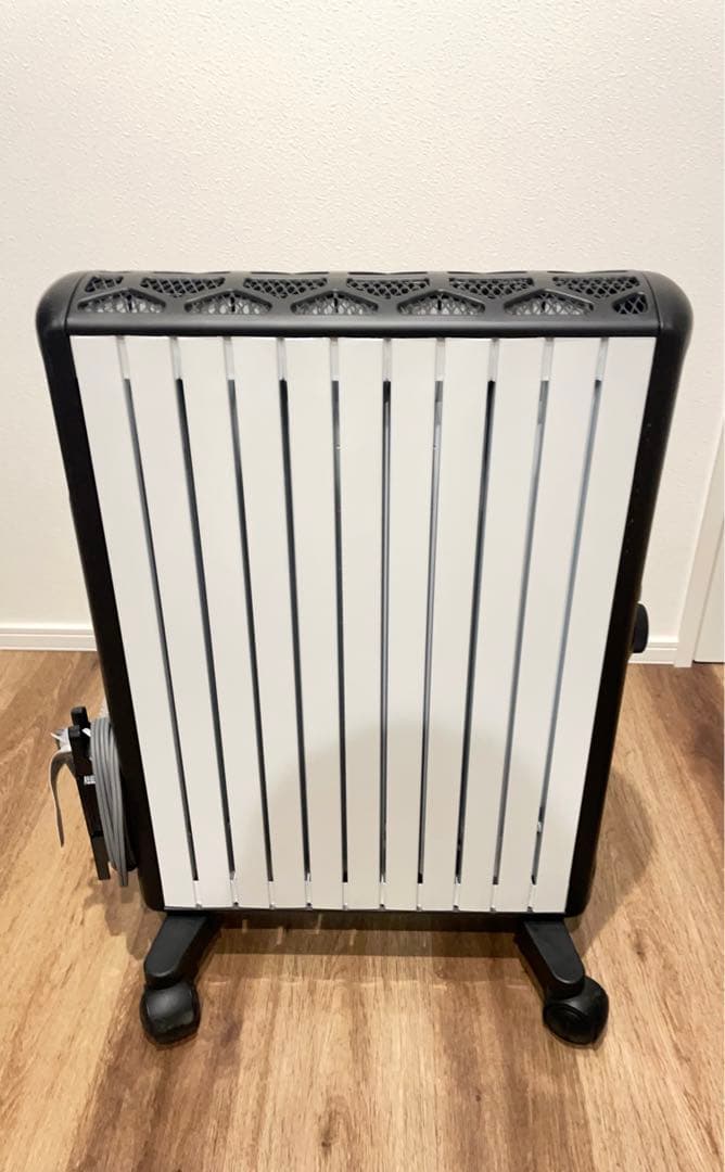 Delonghi マルチダイナミックヒーター　MDHU15-BK