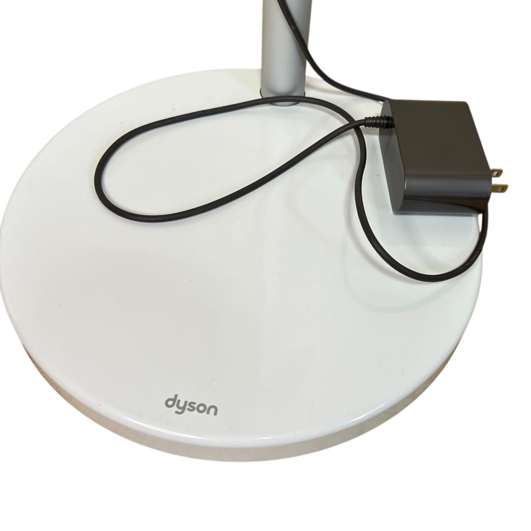 【極美品】ダイソン dyson Digital Slim fluffy sv18