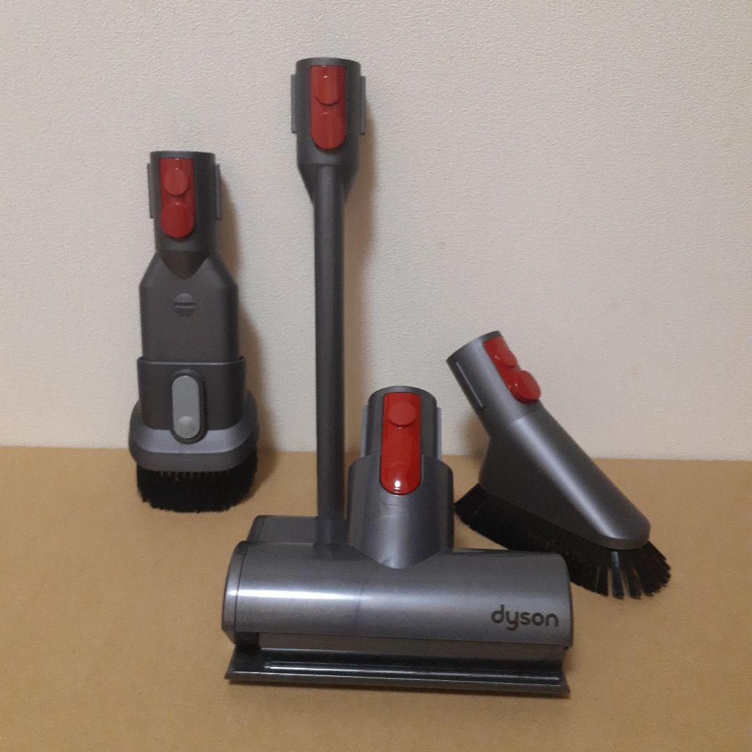 Dyson cyclone v10 掃除機！ヘッドはSUZAOの新品を取寄せ！