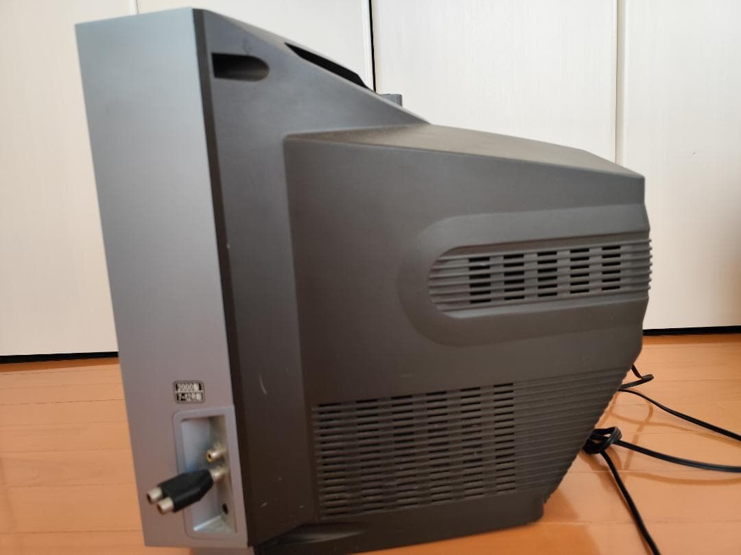 LG FLATRON ブラウン管テレビ　15インチ