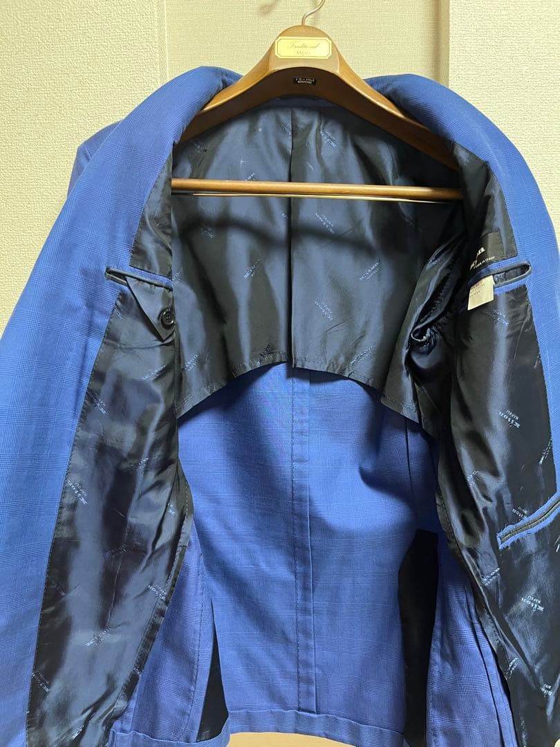 【最終値下】Kiton セットアップスーツ ネイビー ジャケパン利用可能 春夏秋