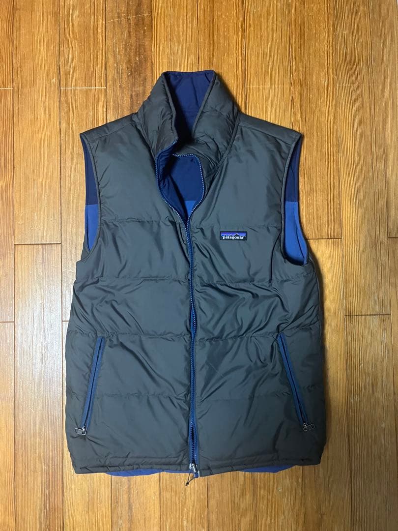 Patagonia ネイビー ダウンベスト