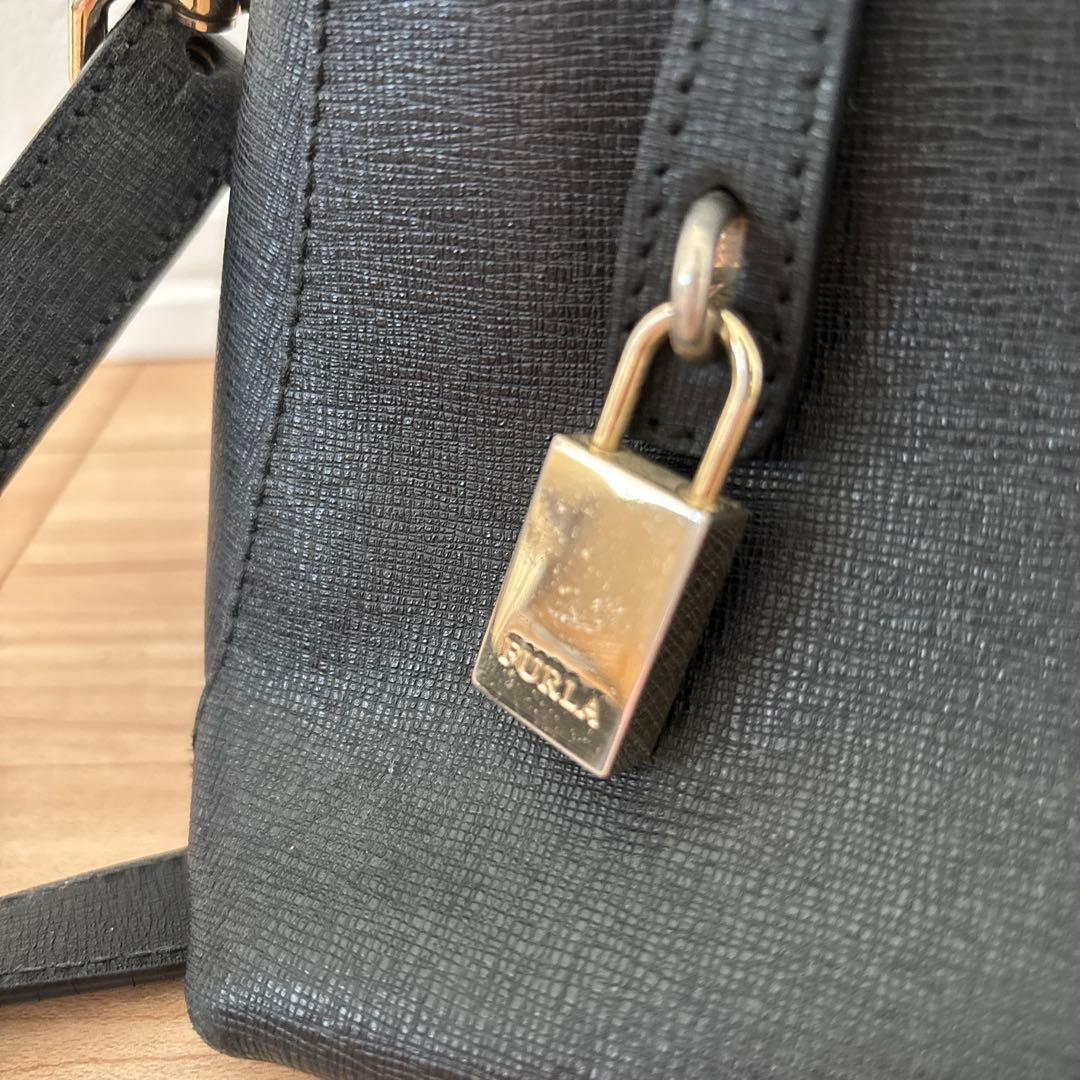 正規品　FURLA フルラ パイパー ブラック　黒　卒園式　卒業式　鞄　バッグ