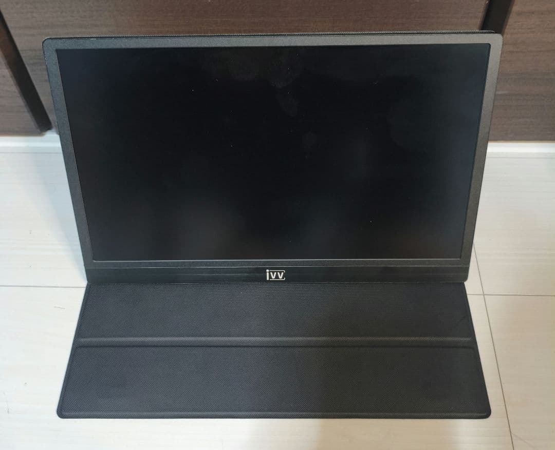 モバイルディスプレイ　4K 13.3インチ