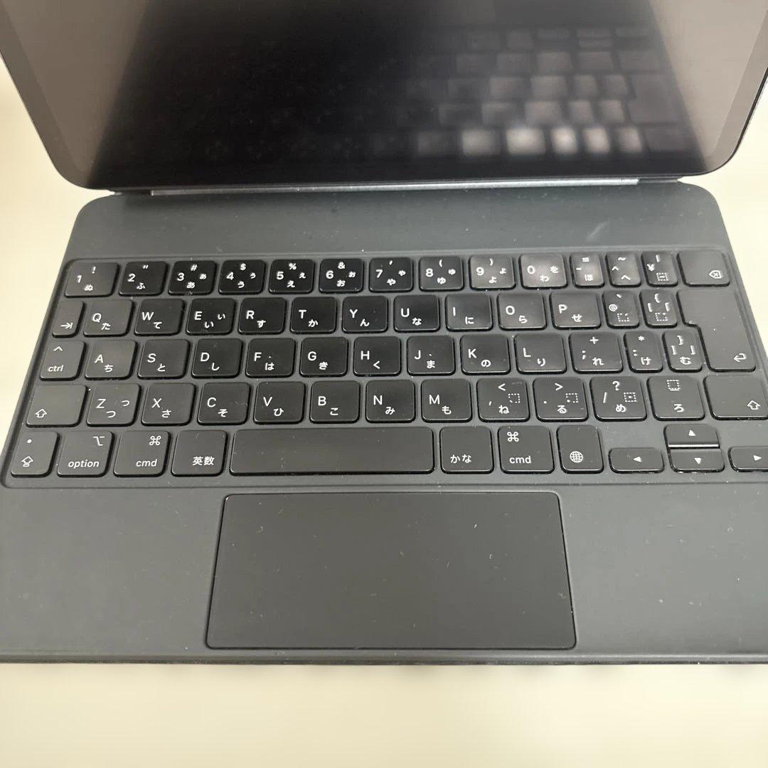 iPad Pro (第3世代) 11インチ 128GB キーボード付き