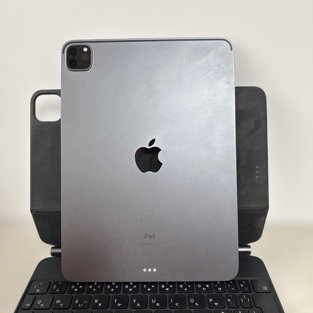 iPad Pro (第3世代) 11インチ 128GB キーボード付き