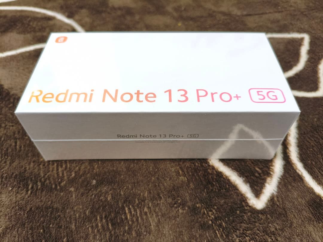 シャオミ Redmi Note 13 Pro+ 5G ムーンライトホワイト