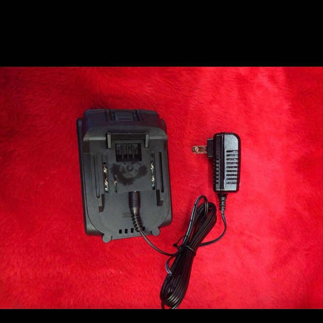 新品　コードレス　高圧洗浄機 コンパクトセット　マキタ互換　18v おまけ付き