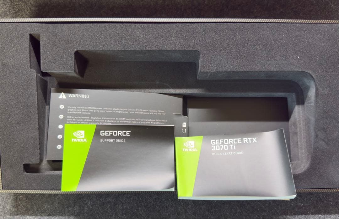 RTX 3070 Ti founders edition 本体