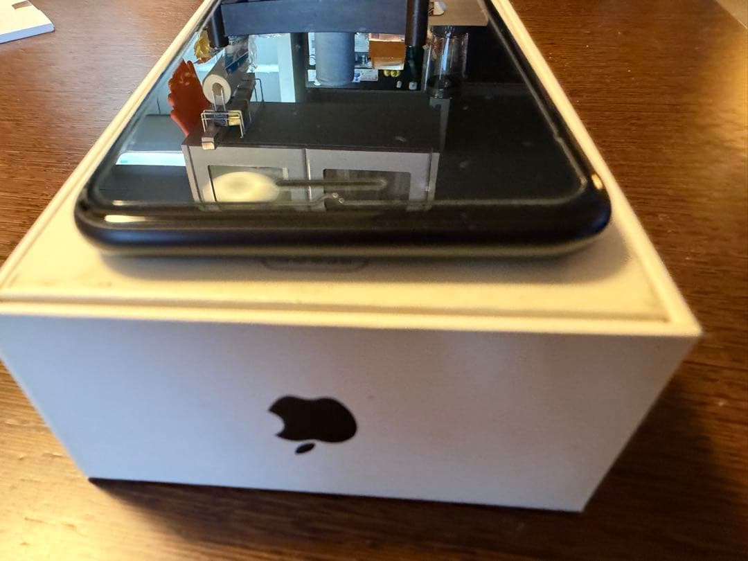 【美品】iPhone7 Plus ブラック 本体 箱付 イアホン付 Simフリー