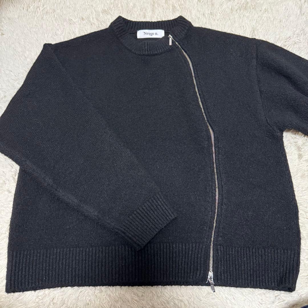 Lui's ツイストZIPデザインオーバーサイズクルーネックニット