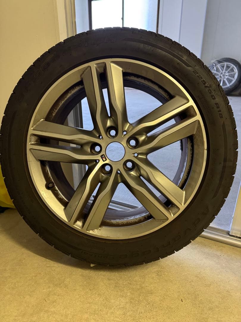 うみさん専用 BMWX1タイヤセット