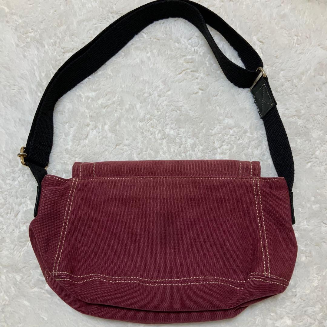 ヴィヴィアンウエストウッド　ショルダー　エッジウェア　キャンバス　赤