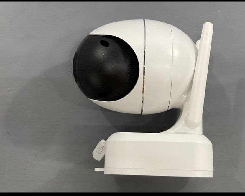 新品未使用 防犯カメラ ZX－GX4S　SDカード付128GB　ソーラー充電