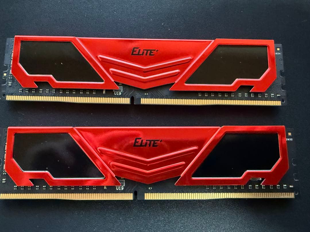 DDR4 8GB 2枚(計16GB)