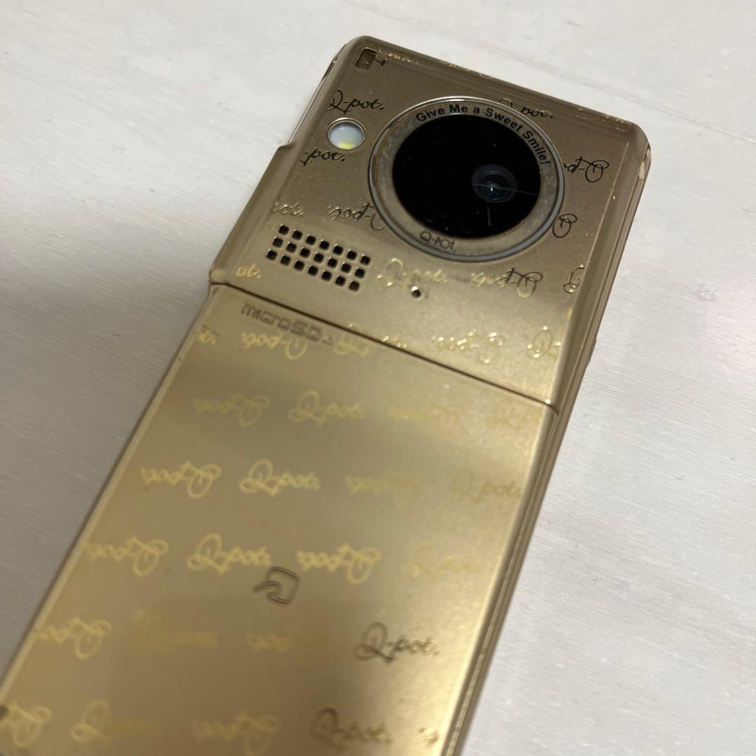 携帯電話本体 Q-pot.Phone SH-04B