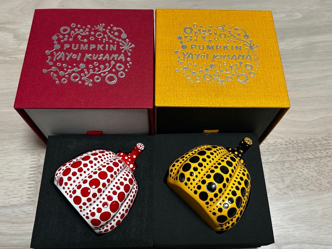 草間彌生 カボチャ置物 2点セット