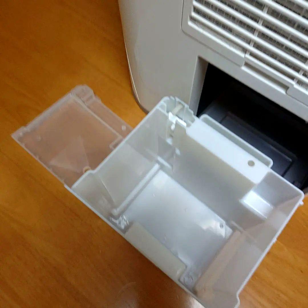 CORONA2022年製 衣類乾燥除湿機 木造8畳/鉄筋16畳 超美品 送料無料