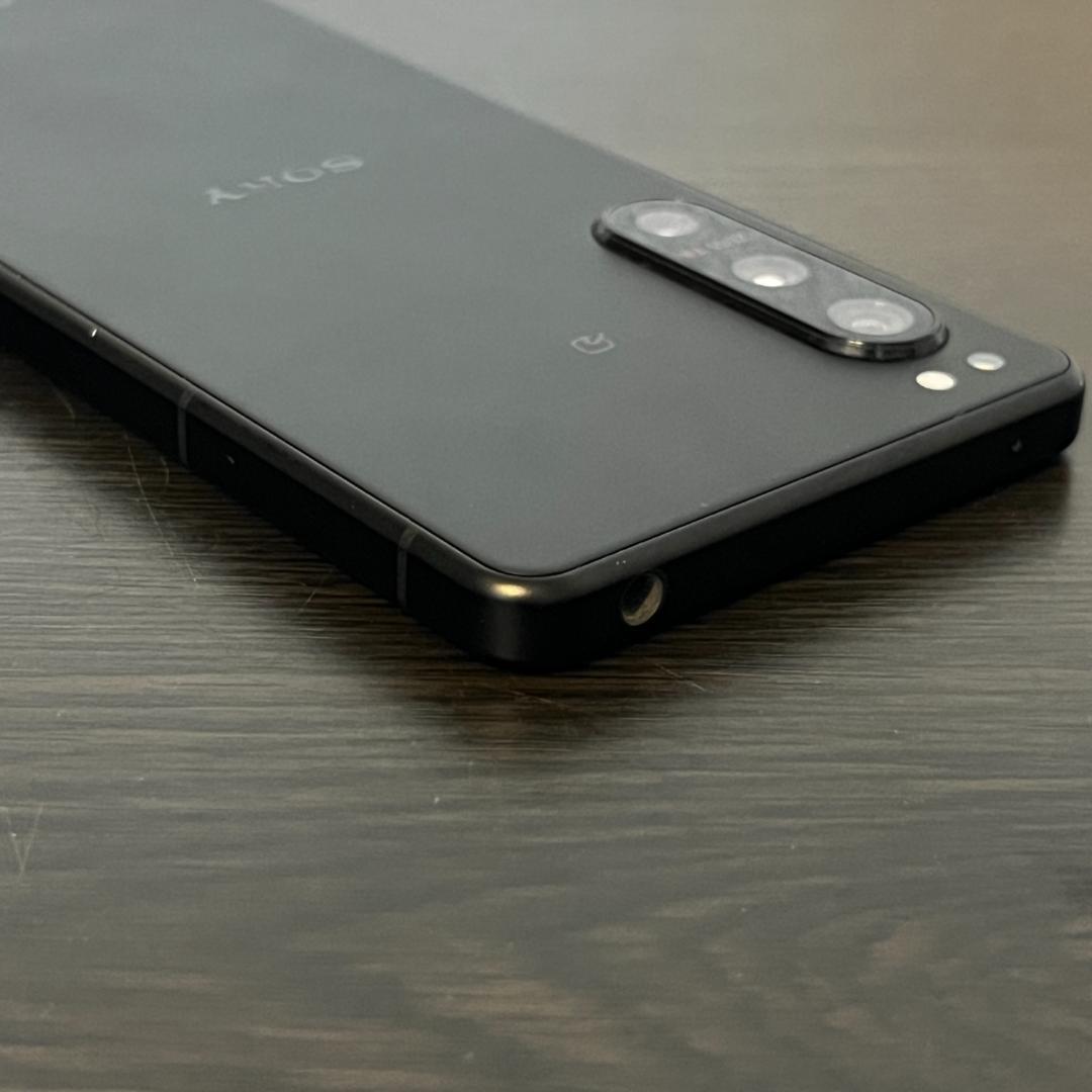 【中古品】ドコモ Xperia 5 IV SO-54C 128GB 黒【動確済】