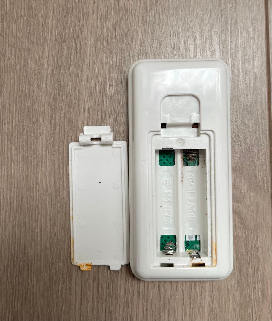 シャープ　扇風機　プラズマクラスター　3Dファン　PJ-J2DS 2019年製