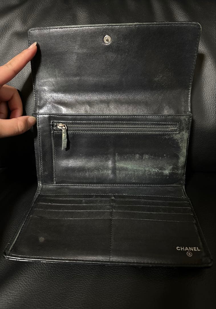 CHANEL ブラック 長財布 マトラッセ