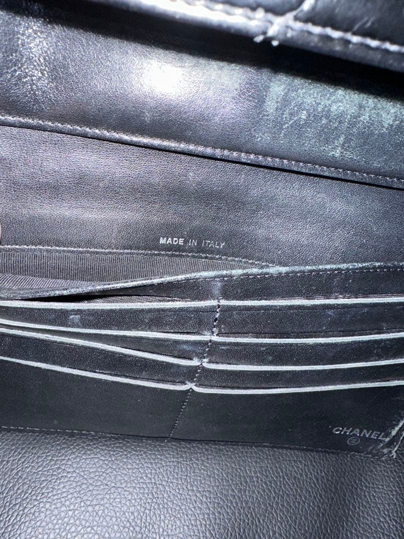 CHANEL ブラック 長財布 マトラッセ