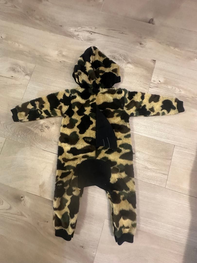 A BATHING APE BAPE KIDS シャーク 迷彩柄 ロンパース
