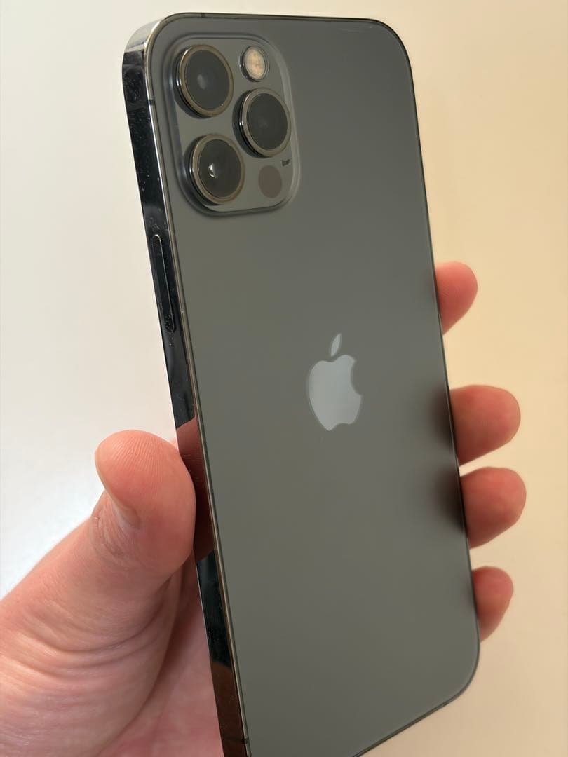 iPhone 12 pro SIMフリー