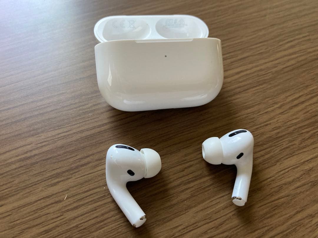 Apple アップル AirPods Pro 第１世代 ワイヤレスイヤホン