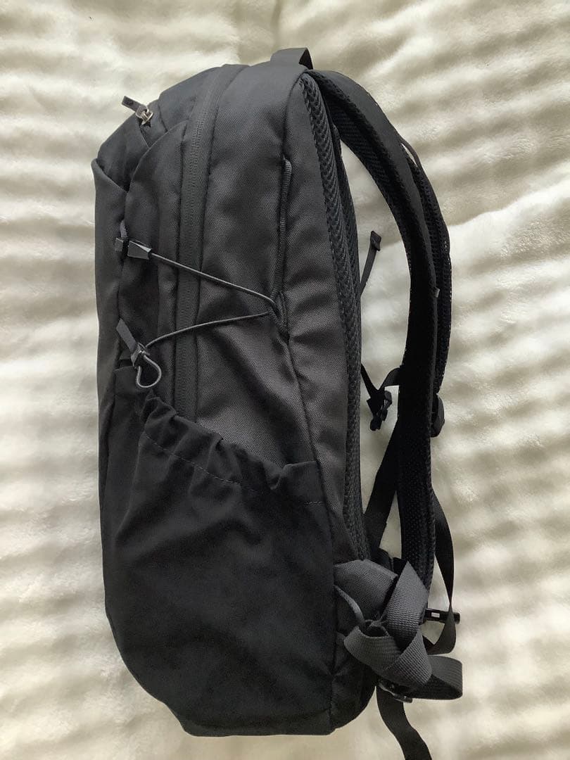 Arc'teryx アークテリクスMantis 16 Backpack ブラック