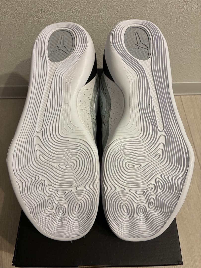 【新品】コービー9 エリートLOW EM プロトロ　26cm