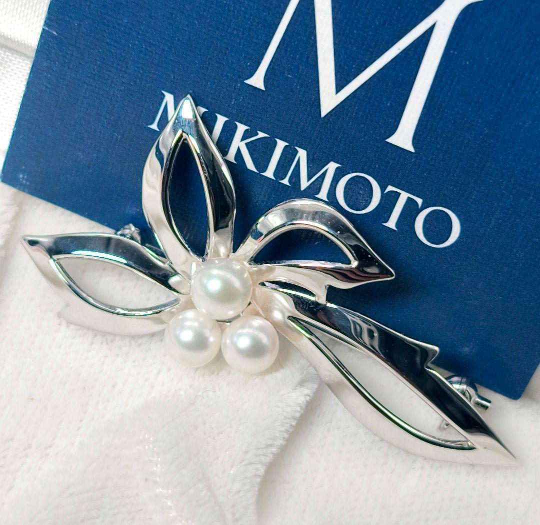 【極美品 最高級!!】ミキモト ブローチ パール フォーマル 3珠 皇室御用達