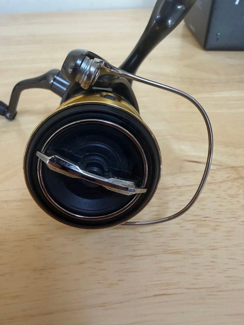 SHIMANO TWIN POWER 3000MHG スピニングリール