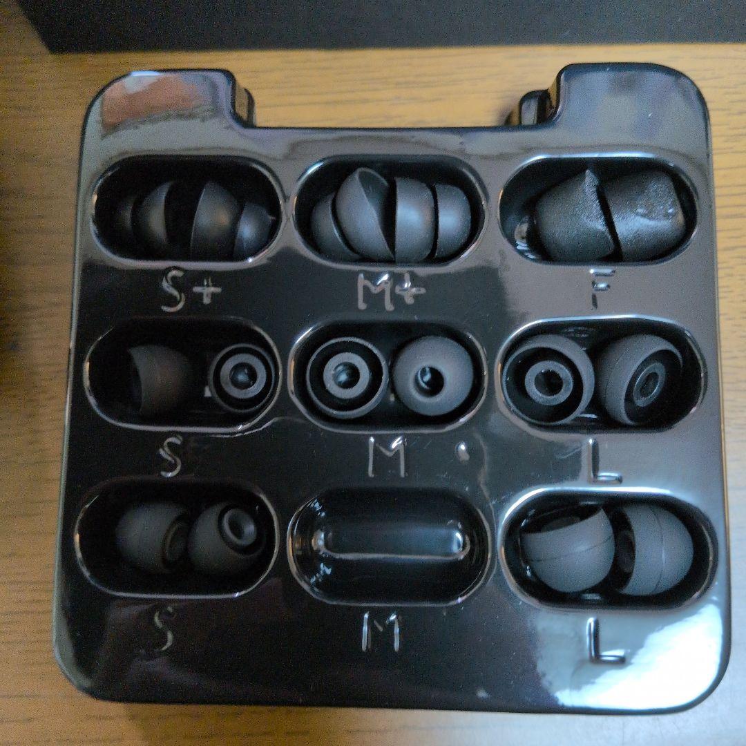 イヤホン Acoustune HS1657CU