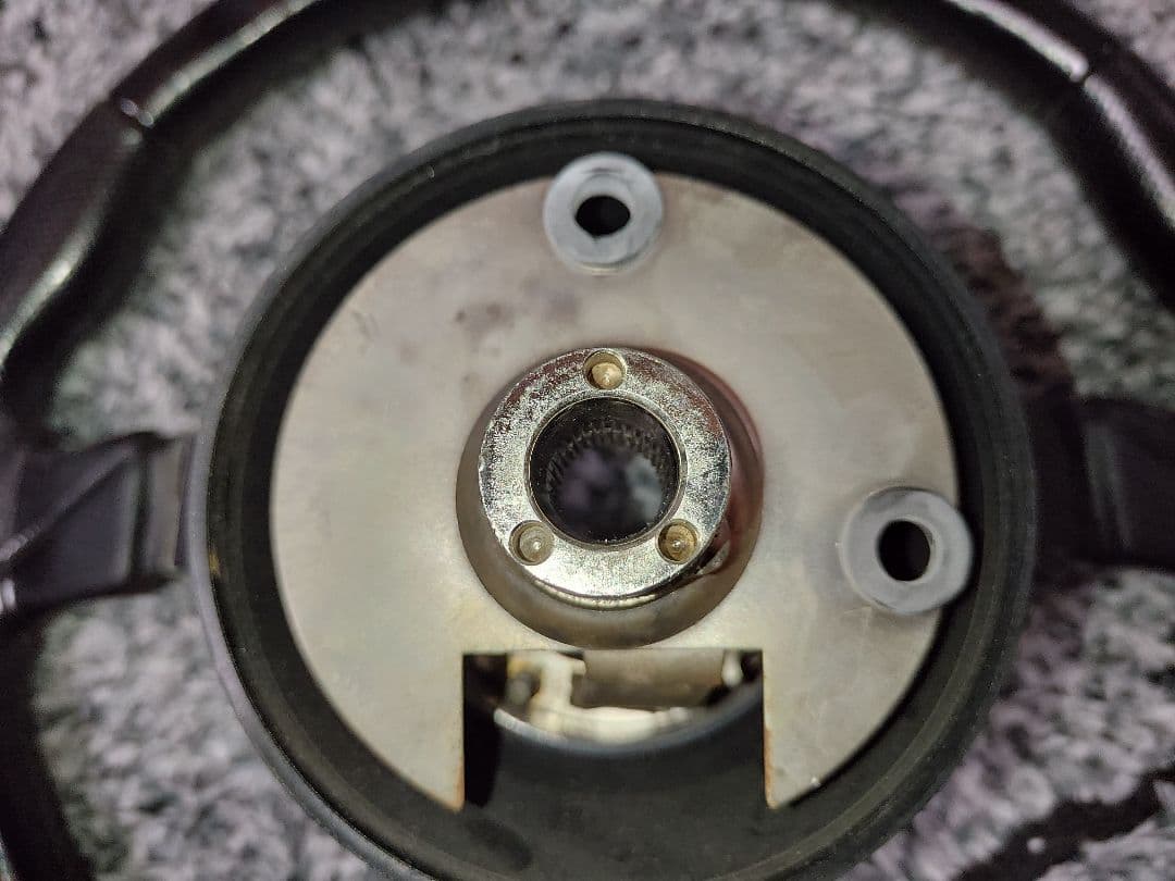 ナルディ Z5 NARDI ステアリング Φ36 FET正規物