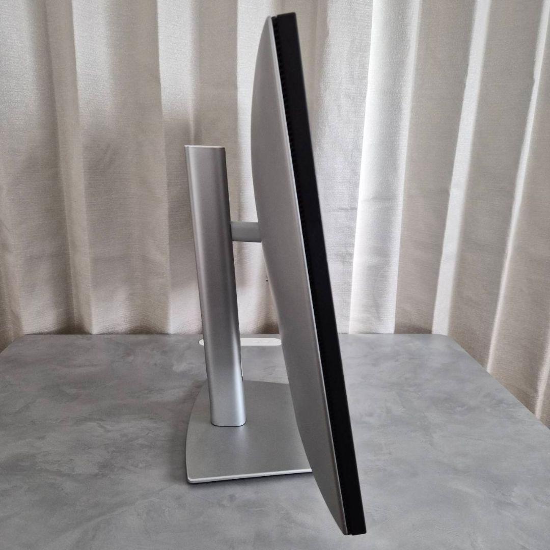 DELL 32インチ 4Kモニター U3225QE