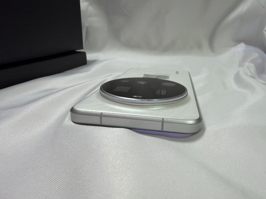 Xiaomi 15 Ultra ホワイト 16GB/512GB