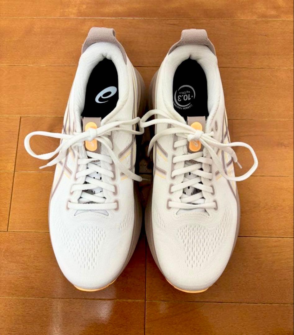 【美品】ASICS GEL-KAYANO 32 ゲルカヤノ25㎝