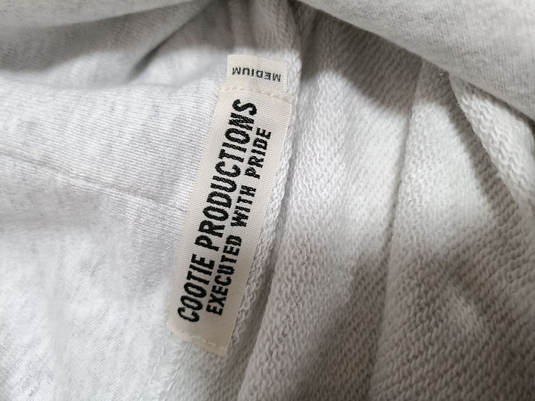 COOTIE PRODUCTIONS フード付きスウェット