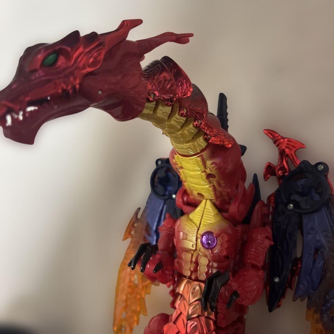 日*9様 タカラ　ビーストウォーズ　メタルス　ドラゴンメガトロン