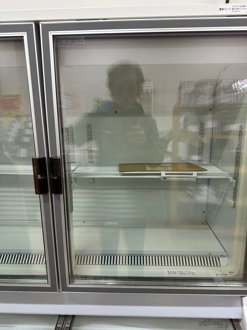 サンデン冷凍ショーケース