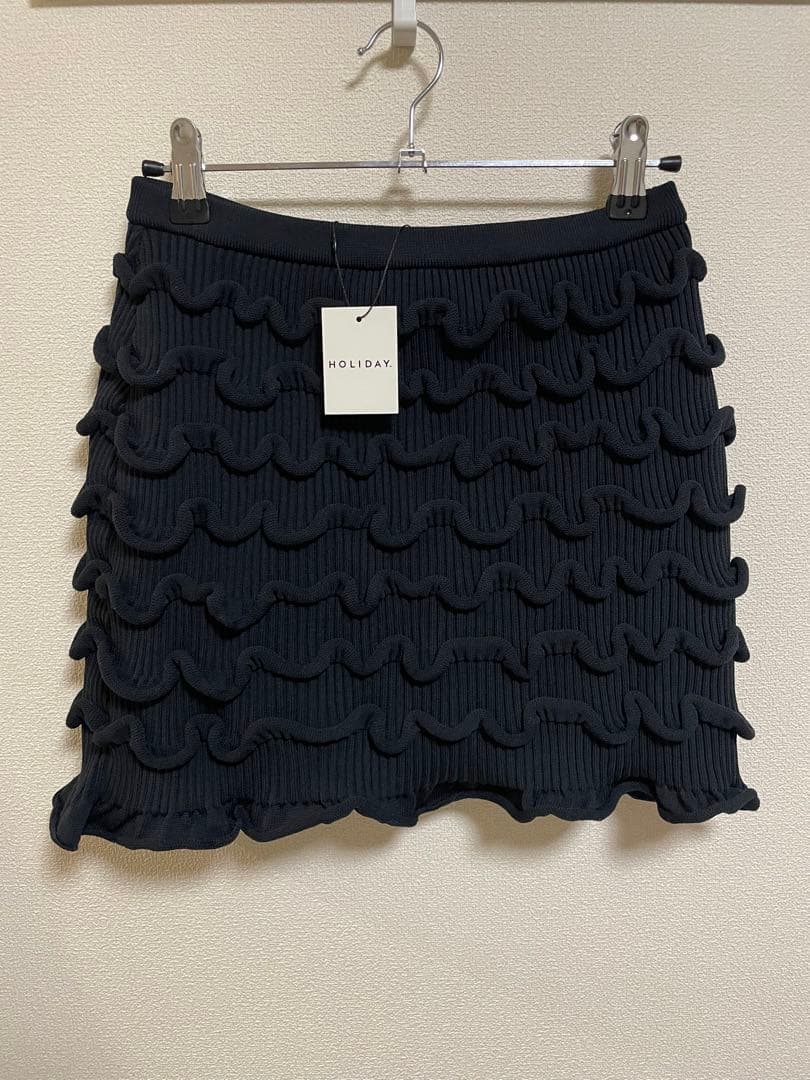 スカート HOLIDAY RUFFLE KNIT MINI SKIRT